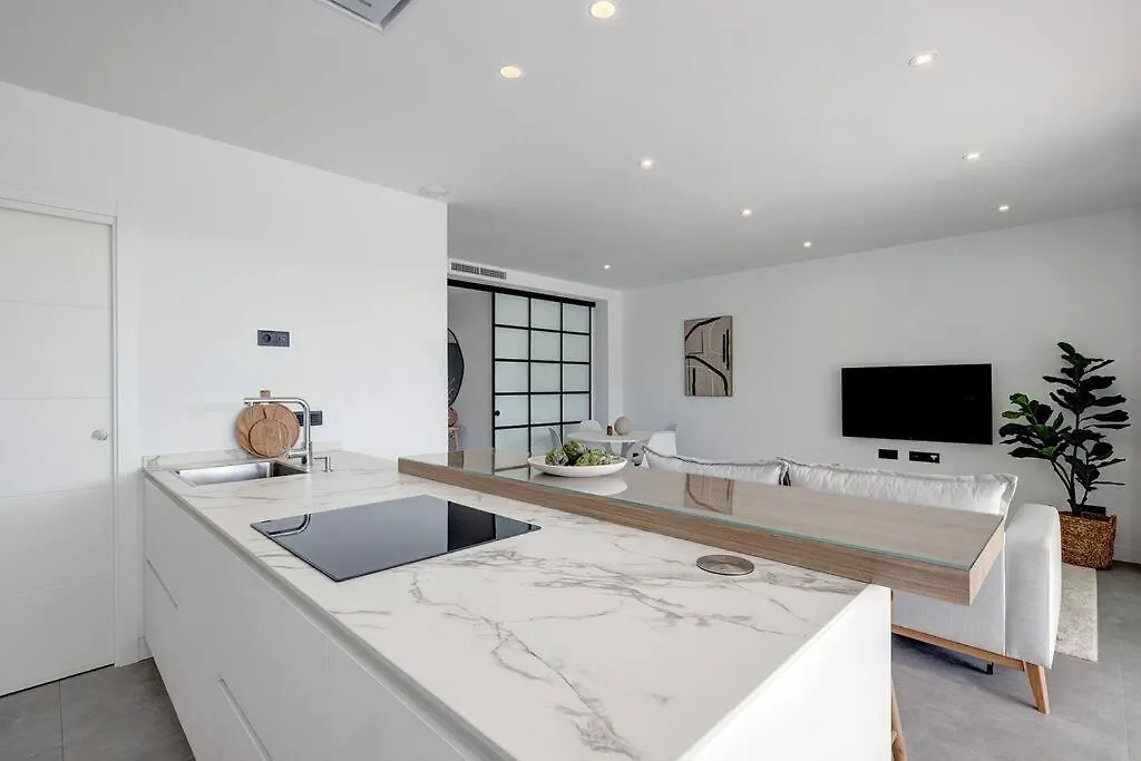 Brand New, Elegant Ground Floor Two Bed Apartment Estepona