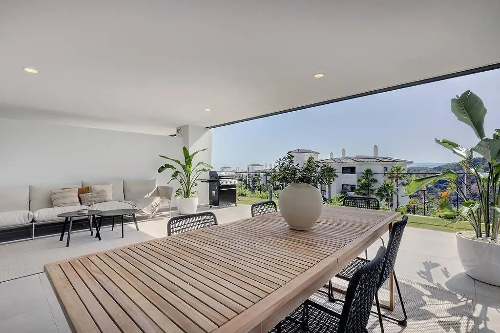 Brand New, Elegant Ground Floor Two Bed Apartment Estepona