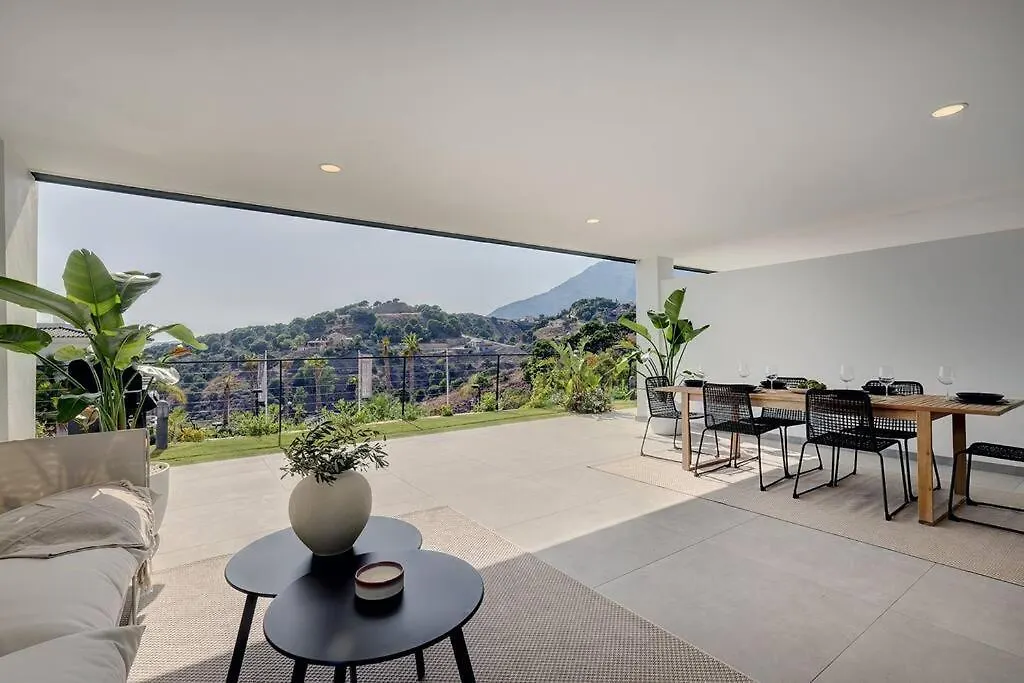 Brand New, Elegant Ground Floor Two Bed Apartment Estepona Spain