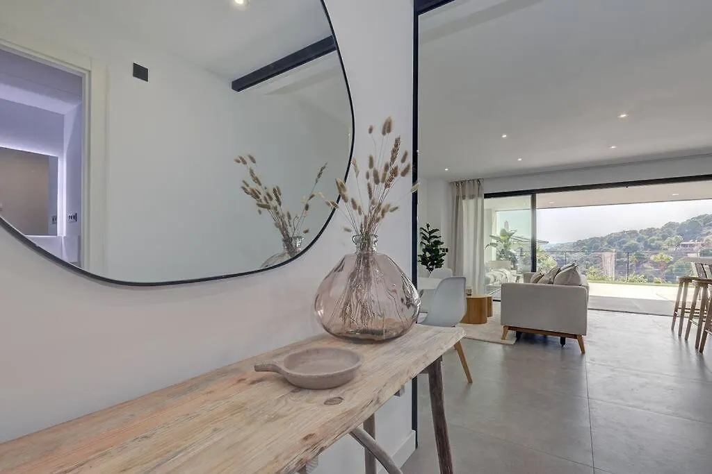Brand New, Elegant Ground Floor Two Bed Apartment Estepona